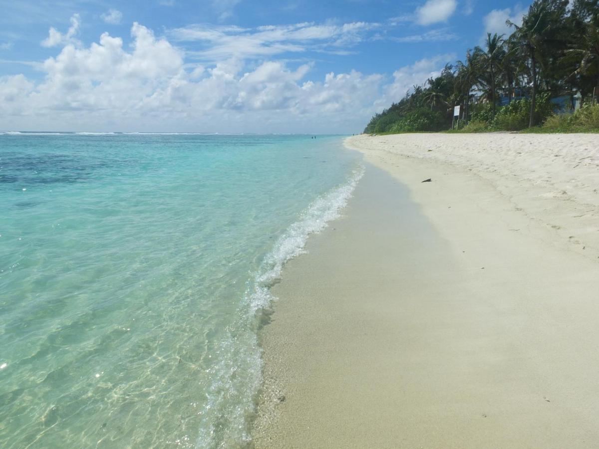 Hotel Eleven Trees Maldives Hulhumalé Exterior foto